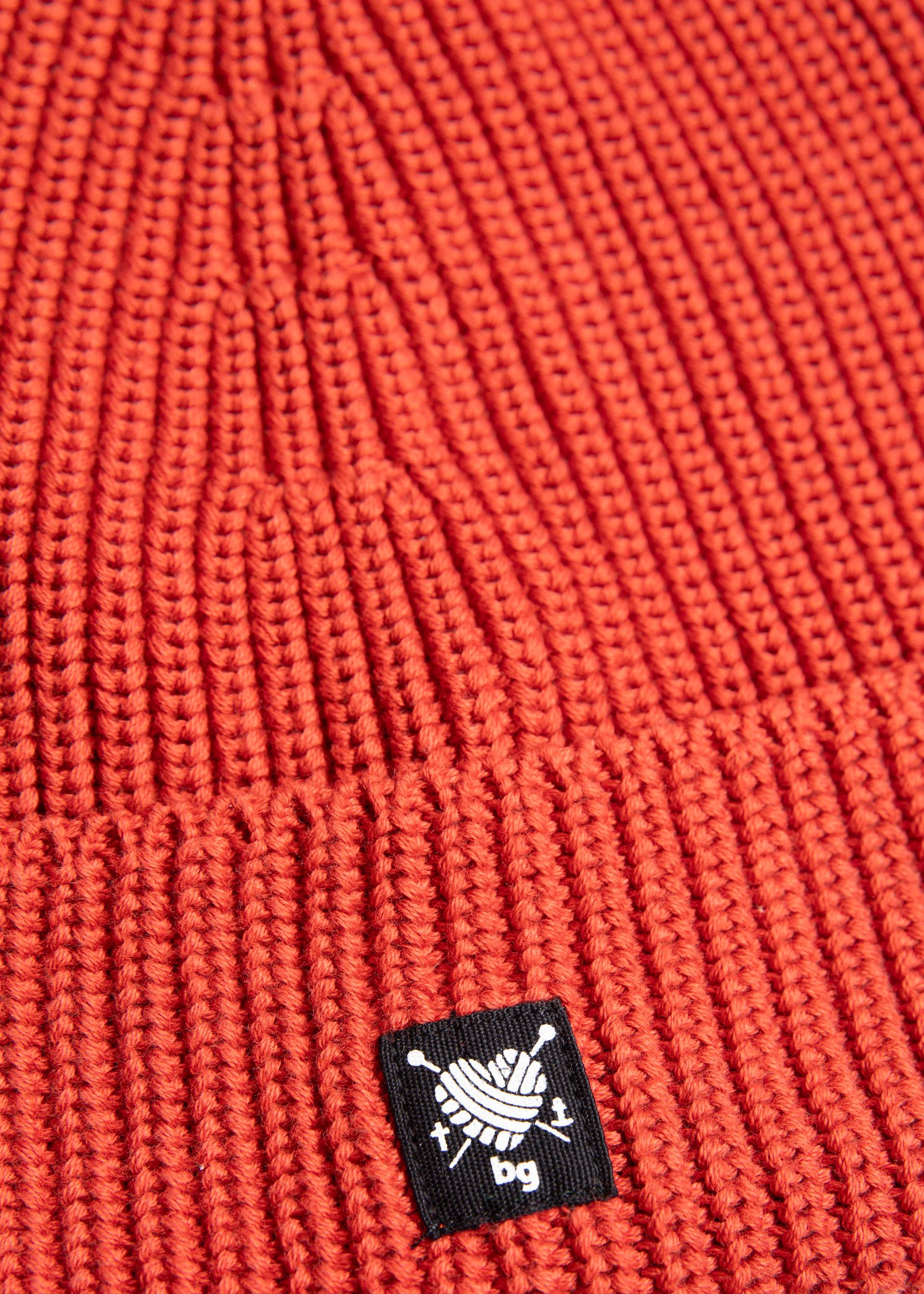 Knitted Hat Beanie Queen, plain red braid, Accessoires, Red