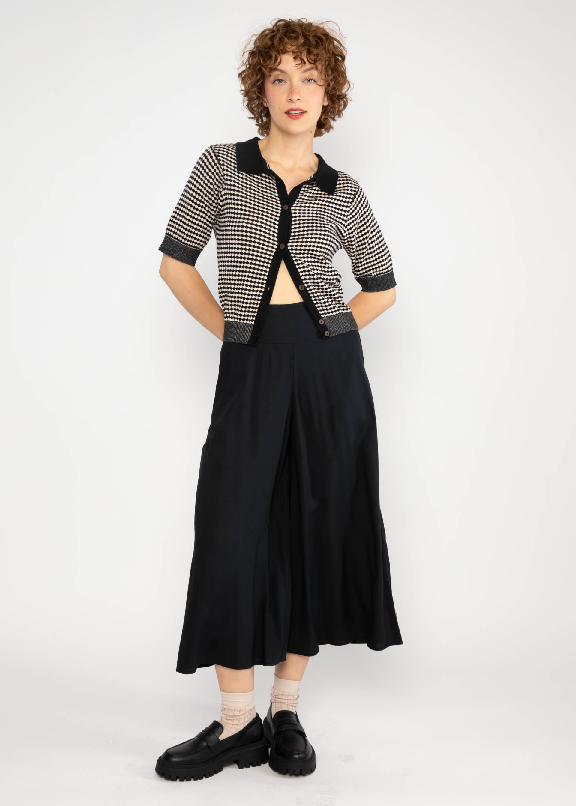 Culottes In Full Bloom, black brush, Trousers, Black