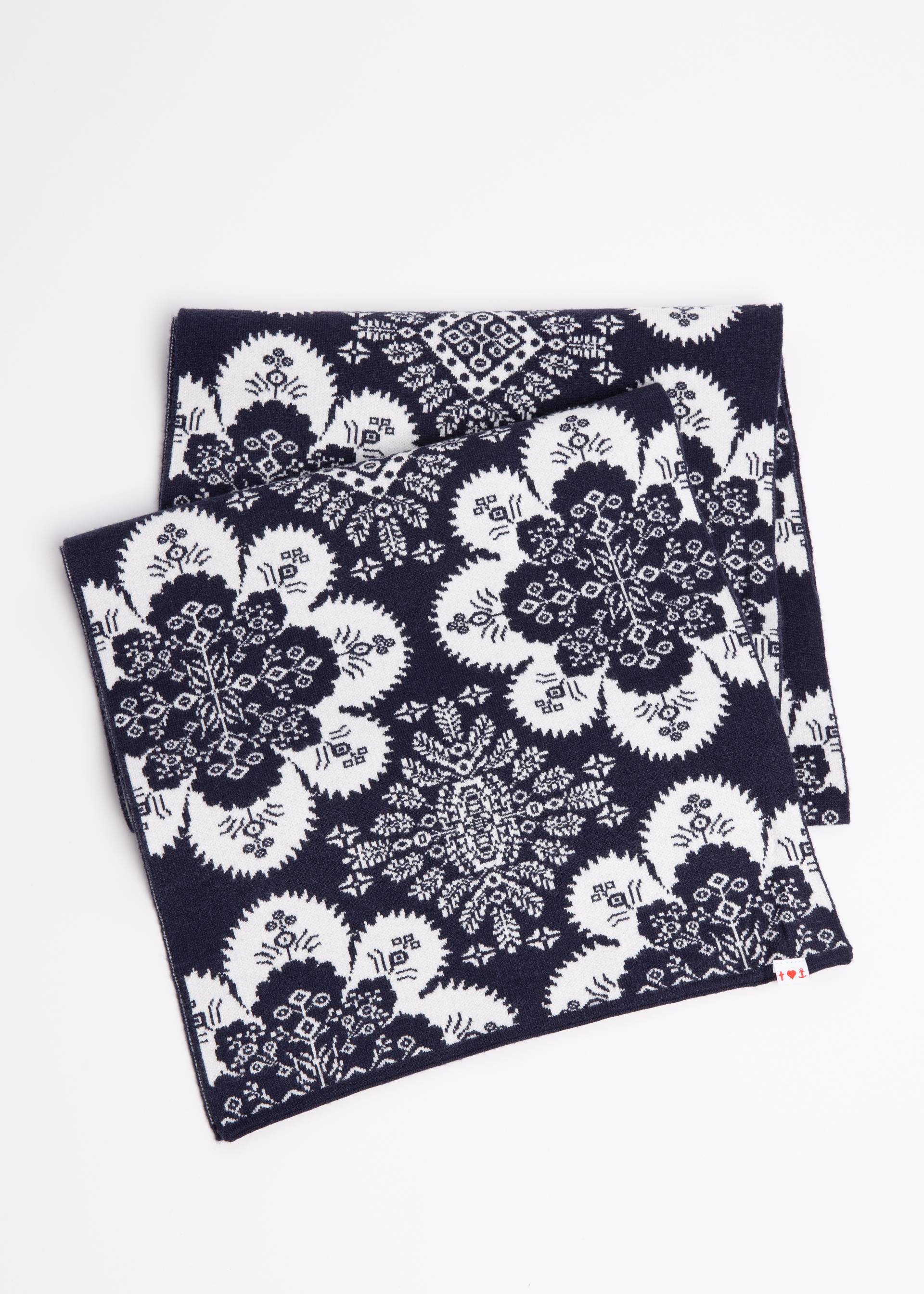 Knitted scarf bohemian tales, carpet maritime, Accessoires, Blue