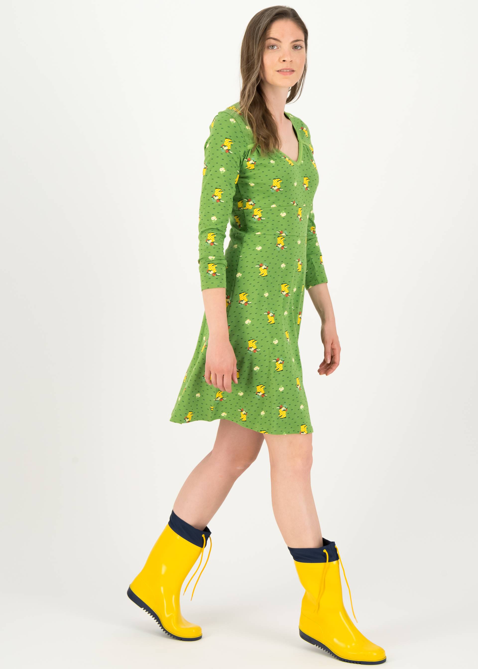 Jersey Dress honest bee, yellow wellys, Dresses, Green