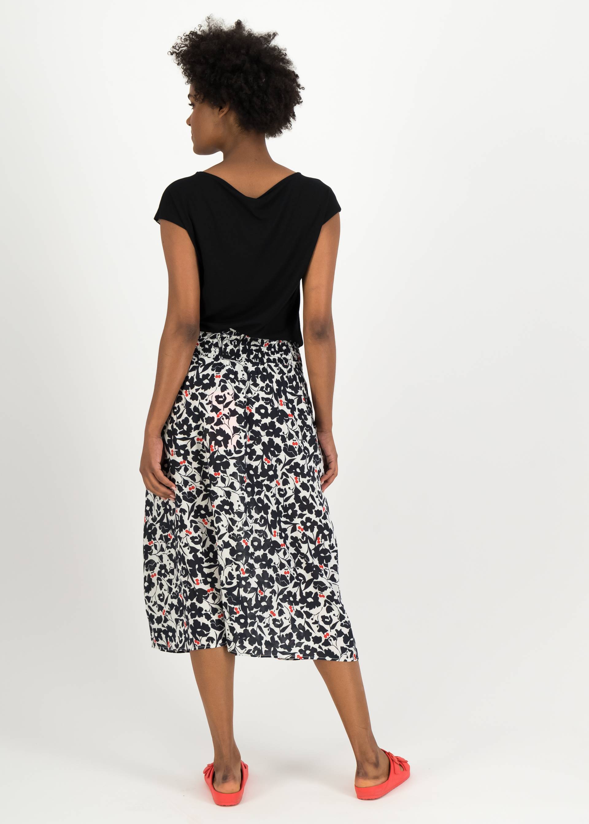 Midirock Ease of Peace, modern flowerbomb, R&ouml;cke, Wei&szlig;