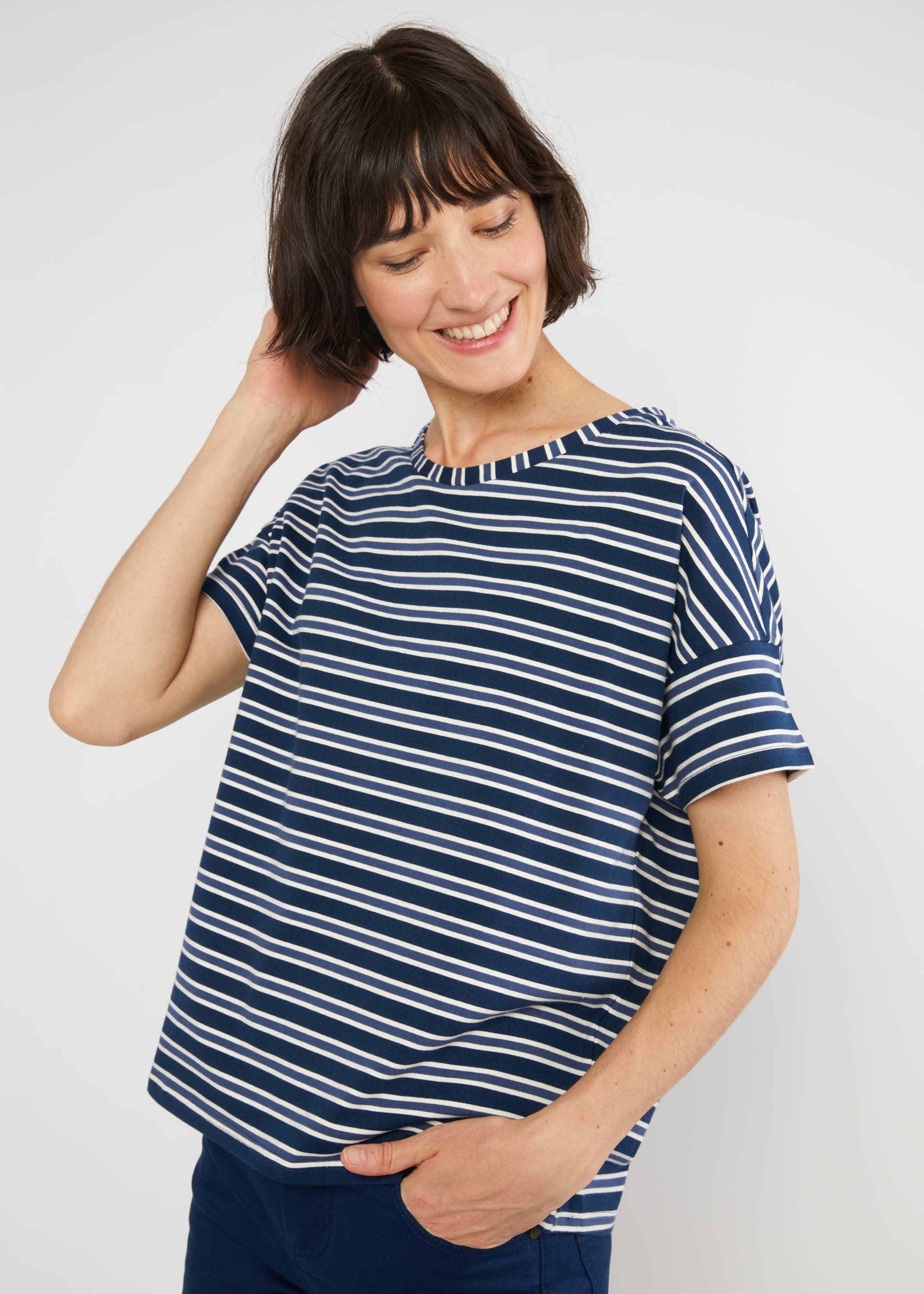 T-Shirt The Generous One, caravan stripes blue, Shirts, Blau