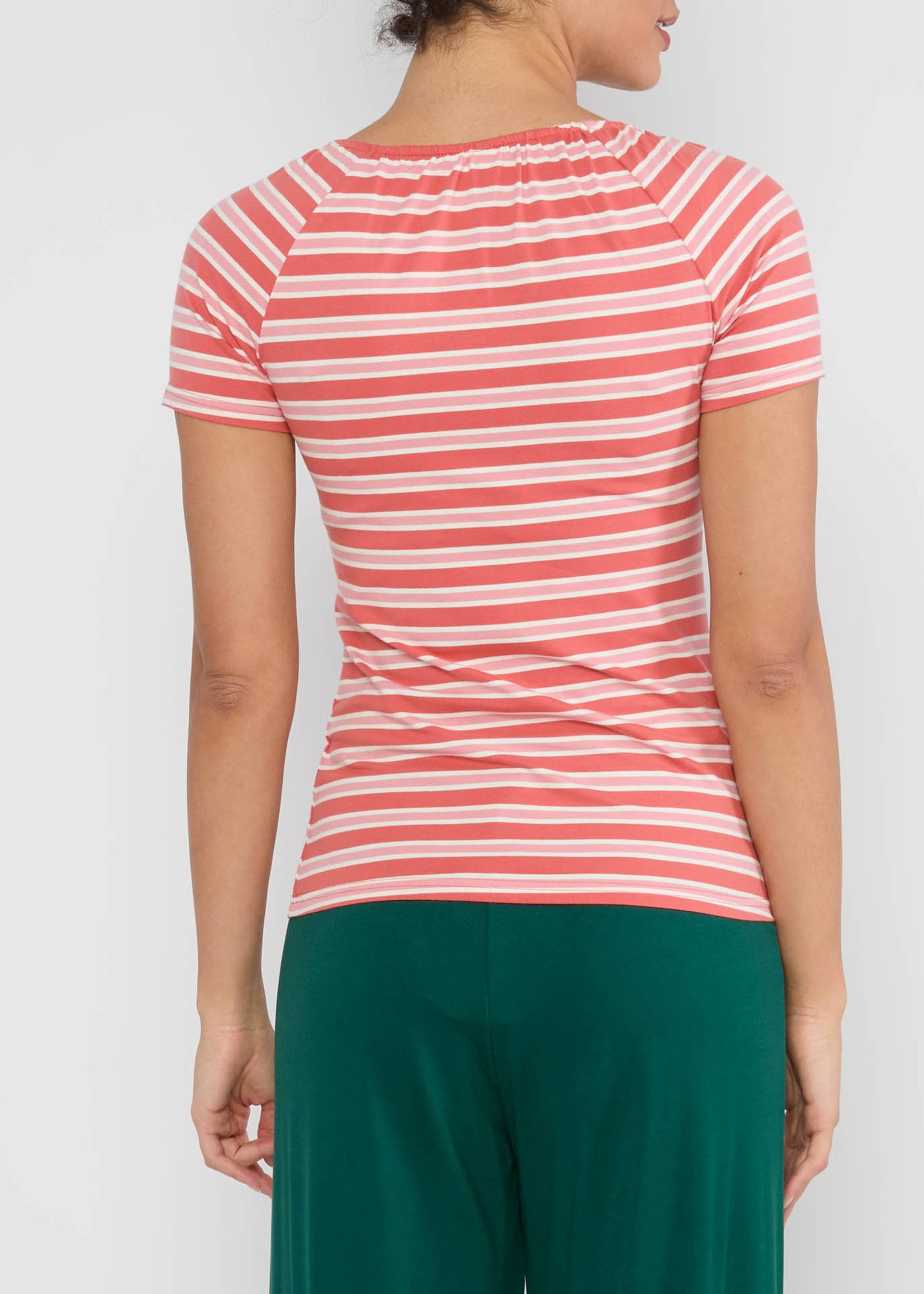 T-Shirt Vintage Heart, caravan stripes red, Tops, Red